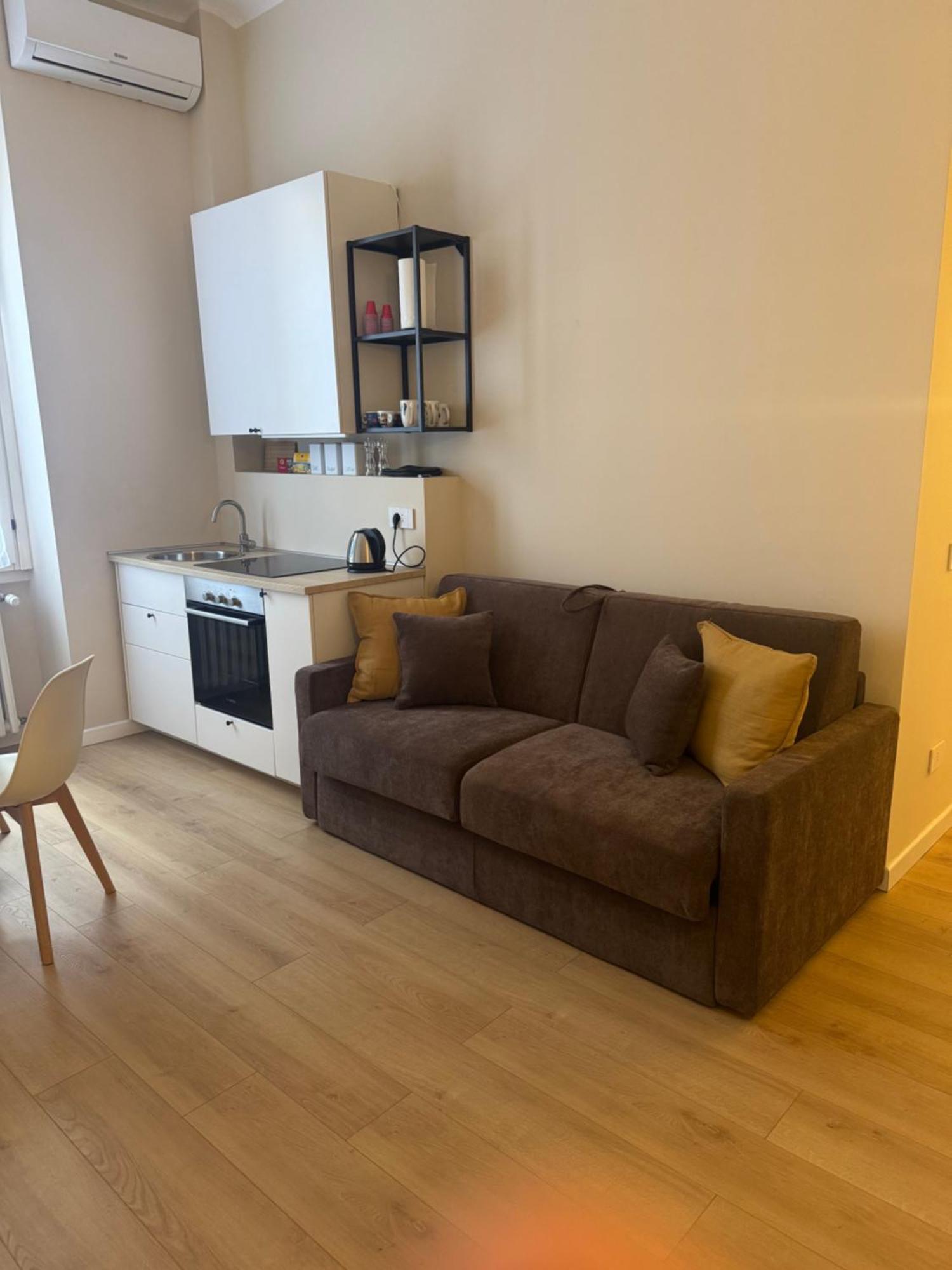 Station Apartment